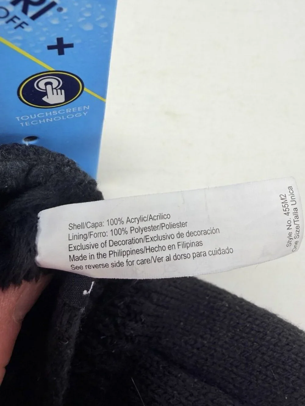 Isotoner Womens One Size Fits Most Textured Touchscreen Gloves in Black 1300 - Picture 8 of 9